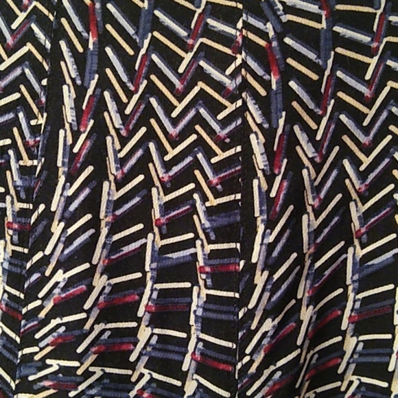 White House Black Market Skirt - Picture 2 of 4